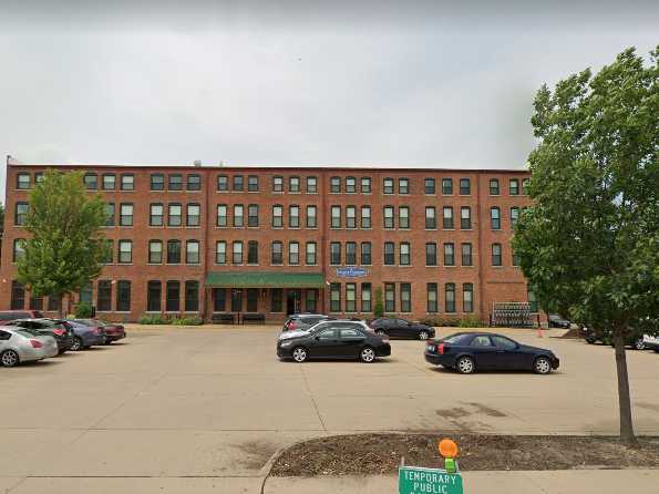 Riverview Center: Dubuque Office